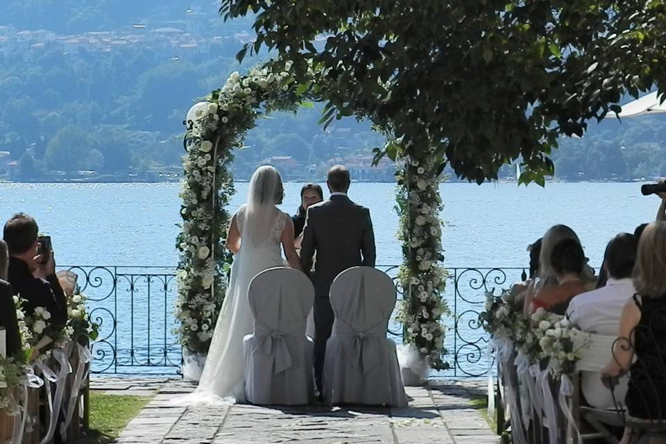 Wedding Celebrant Lago di Orta