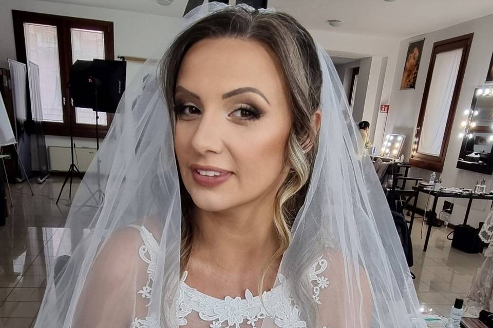 Ellenmakeupartisy