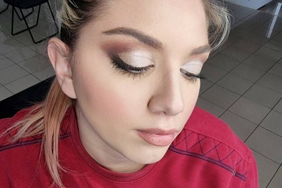 Ellenmakeupartisy