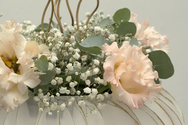 torta_fiori_rosa_foglie_topper