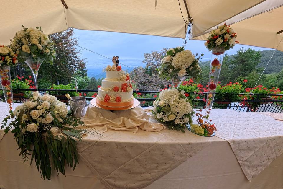 Torta Nuziale in Terrazza