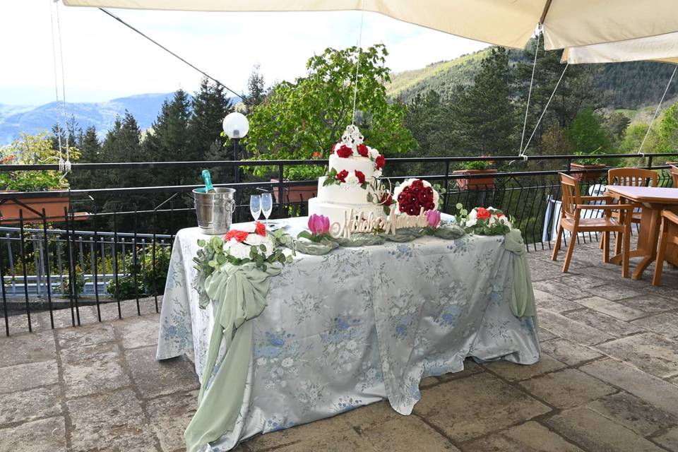 Torta Nuziale in Terrazza