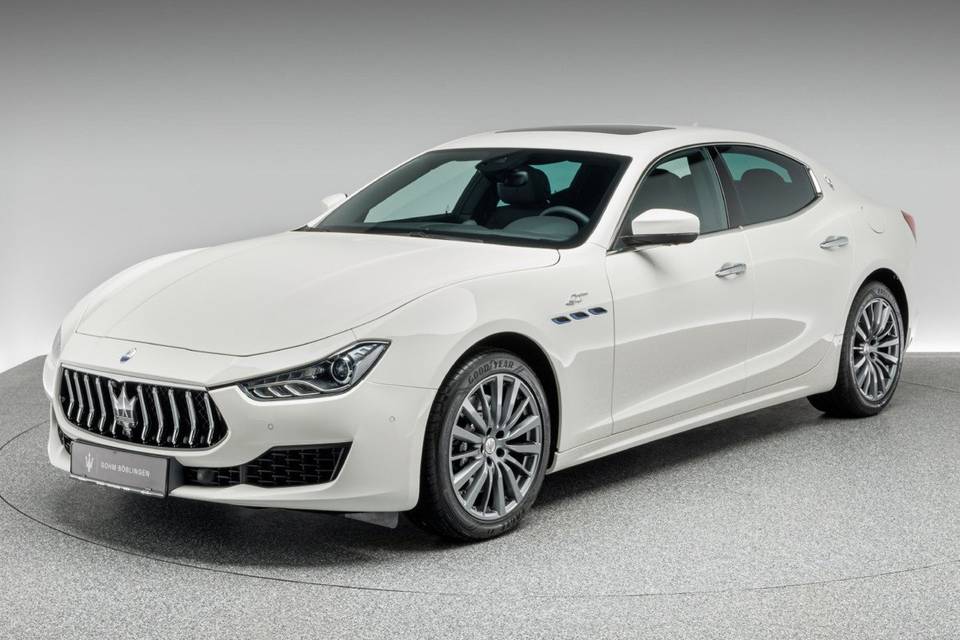 Maserati Ghibli Bianca