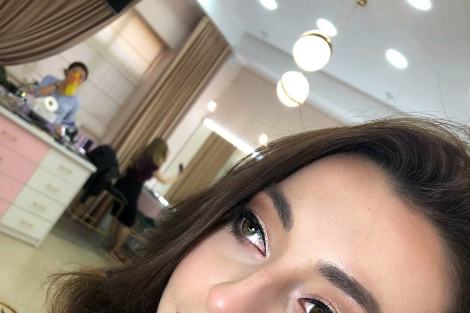 Make-Up Elena