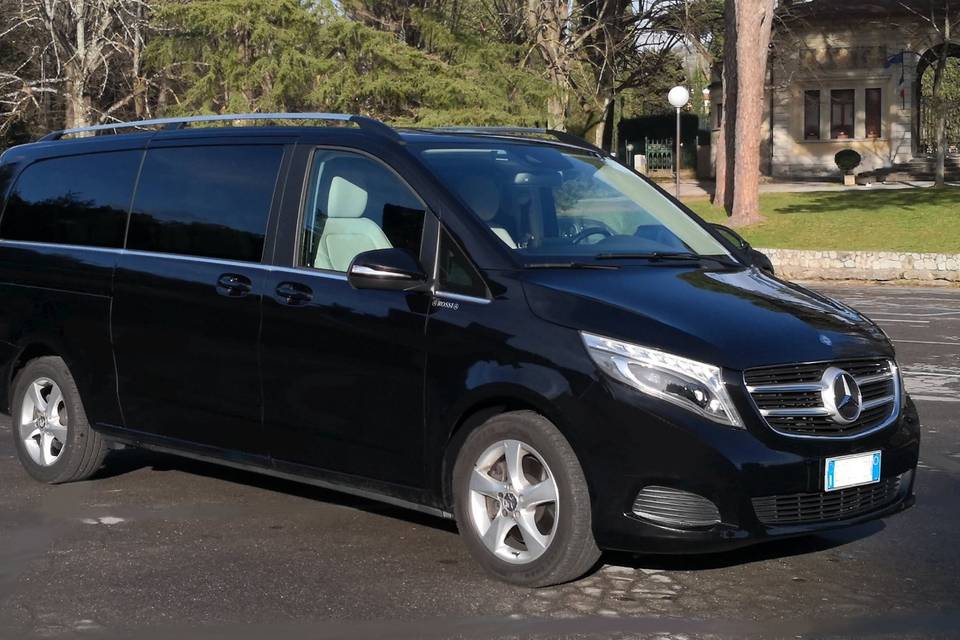 Mercedes Van Premium Vito/V Extralang