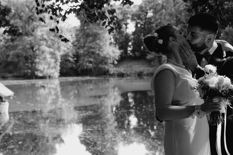 Book Matrimoniale