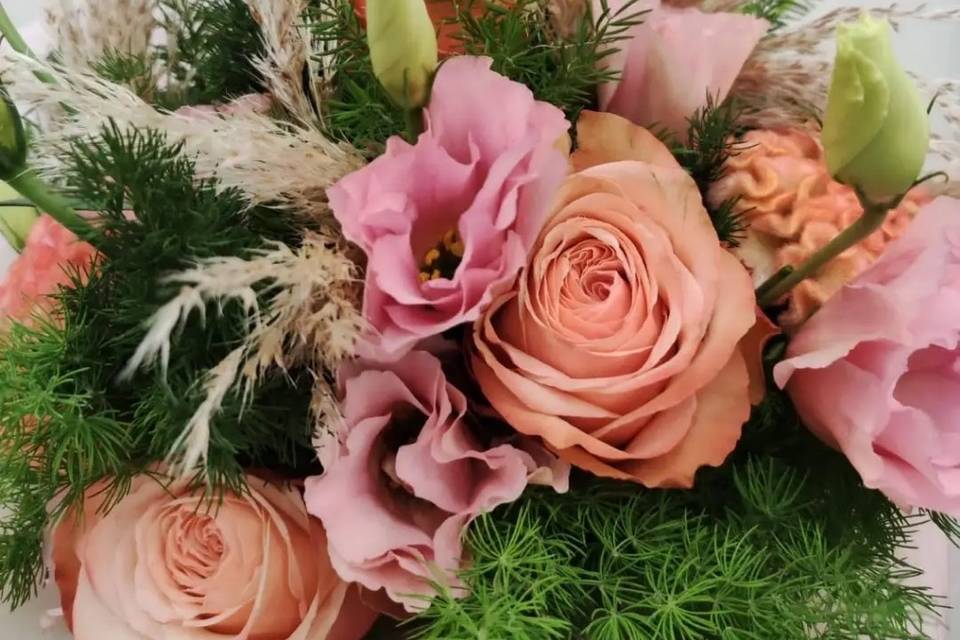 Mary Fiori Flower Designer