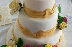 Family Bakery Cake Design