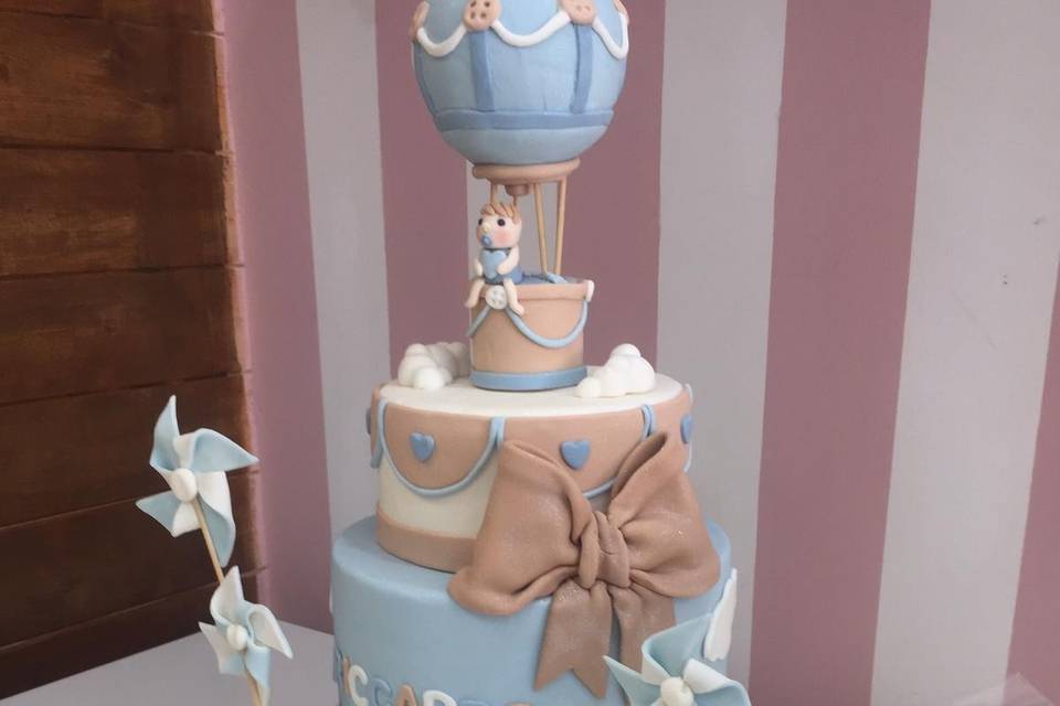 Family Bakery Cake Design