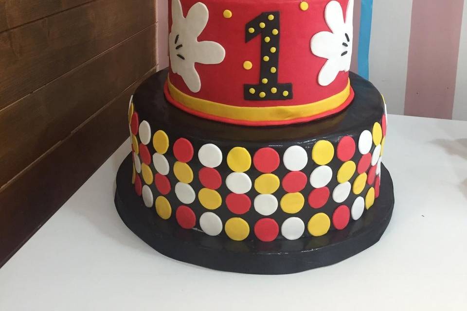 Family Bakery Cake Design