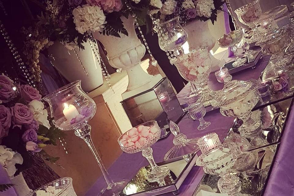 Sweet table light purple