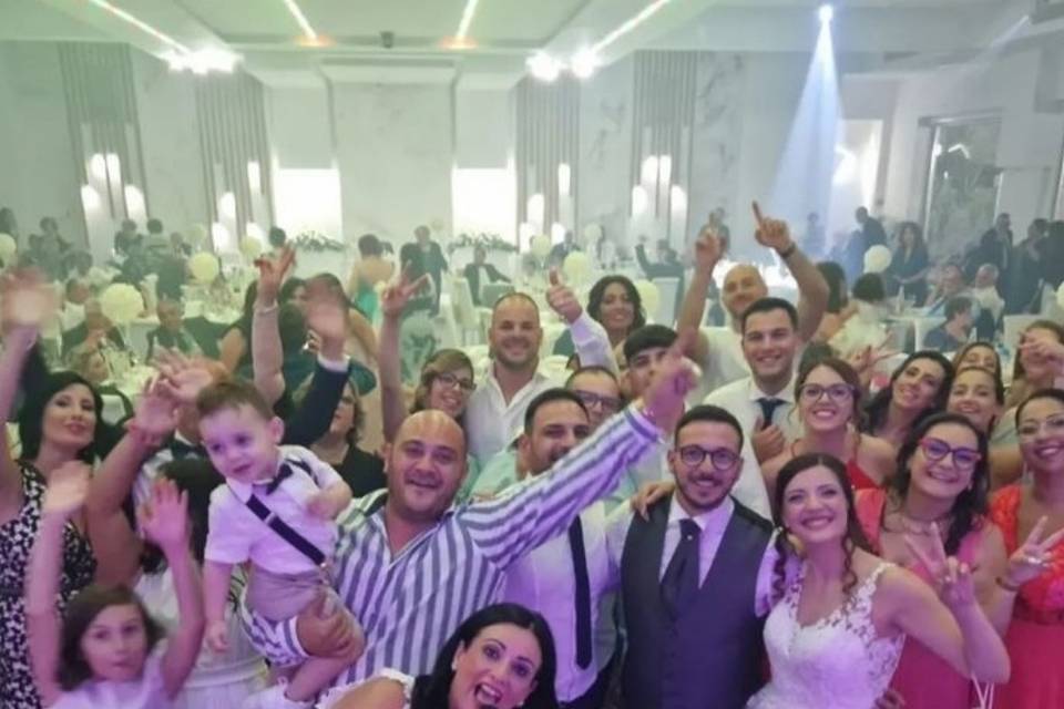 Selfie con gli sposi