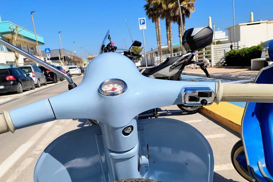 Lambretta J50+Vespa50N
