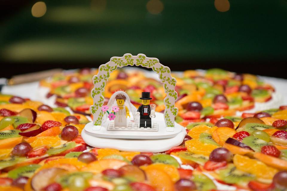 Cake topper