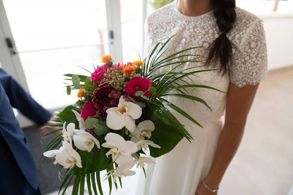 Tropical bouquet