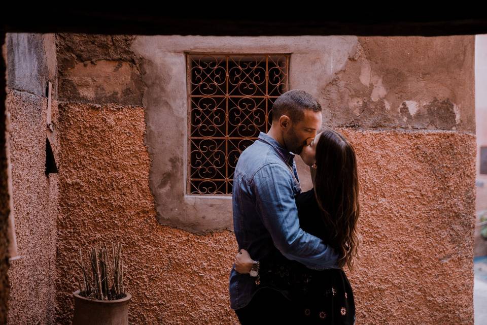 Wave kiss in marrakech