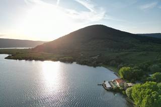 La Bella Venere Lake Resort