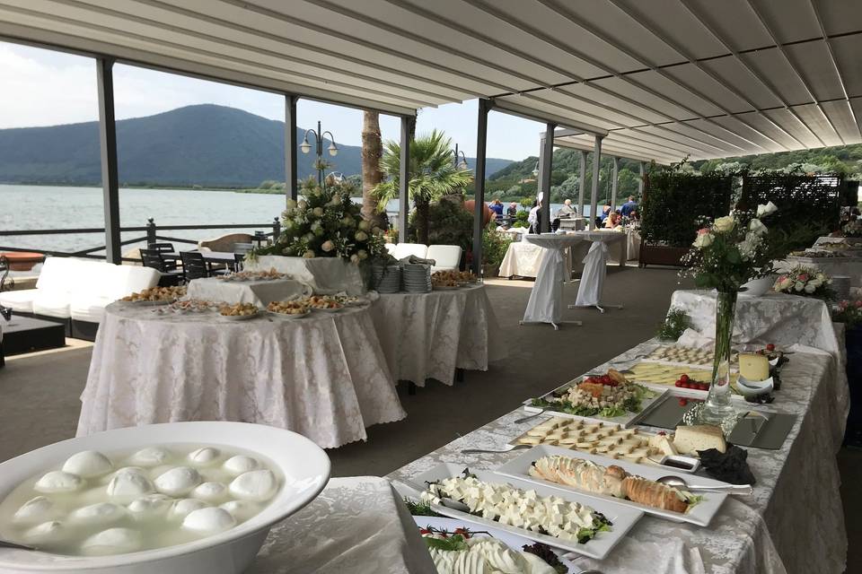 Antipasto di formaggi a buffet