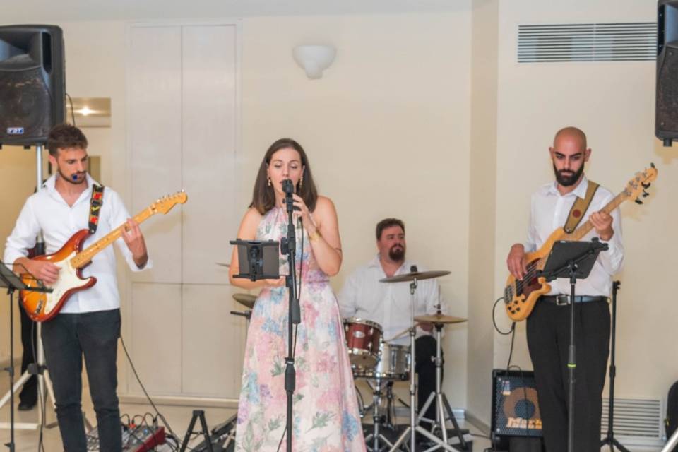 Live Band