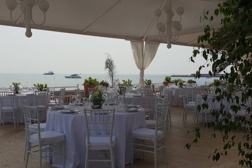 Terrazza in bianco