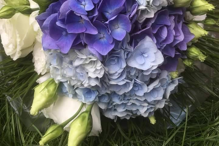 Bouquet ortensie e lisianthus