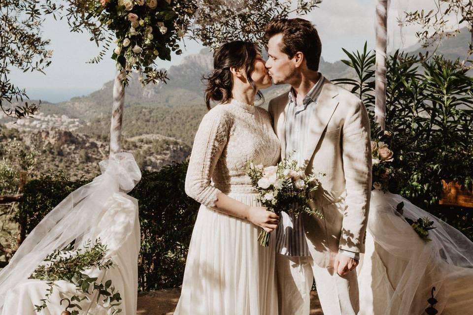 Mallorca elopement