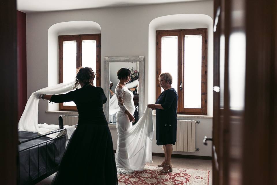 Vestizione-sposa