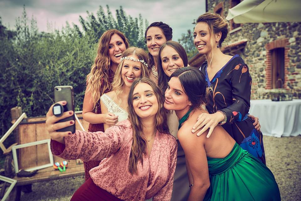 Un  selfie con la sposa?