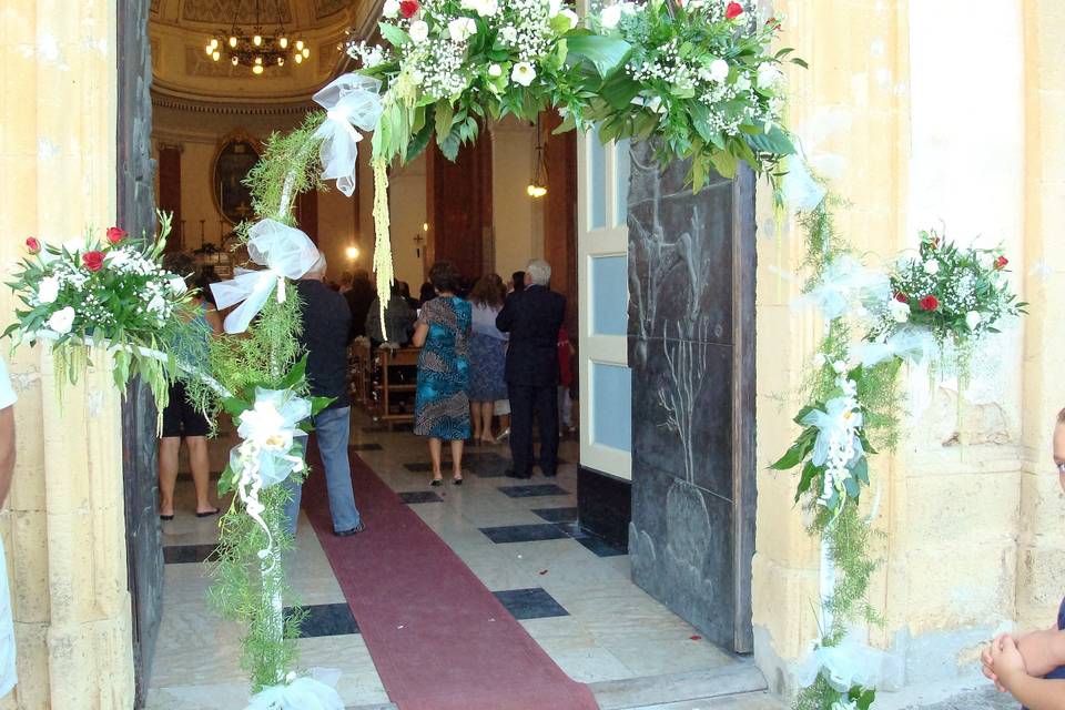 Arco con fiori