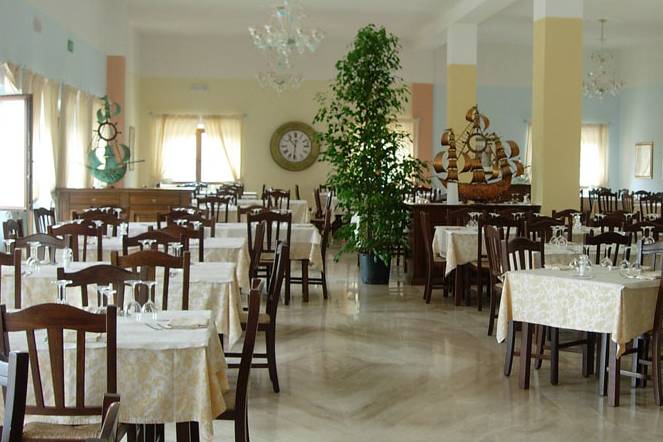 Hotel Ristorante Brancamaria