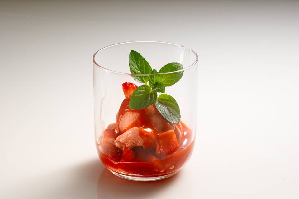 Gelato di fragola con fragole