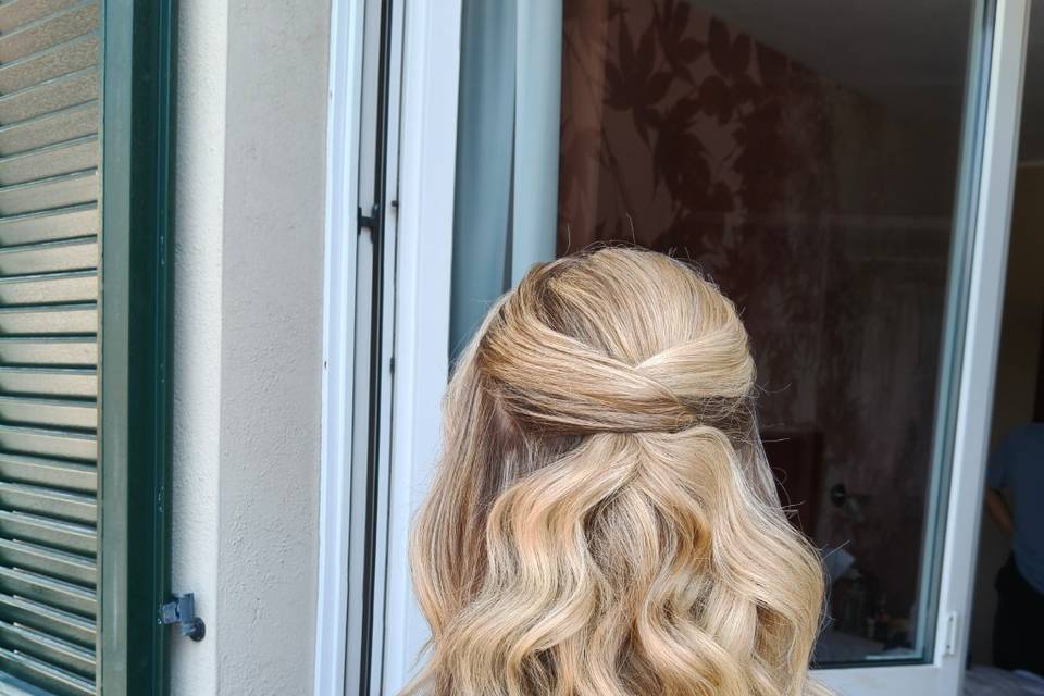 Clean half up