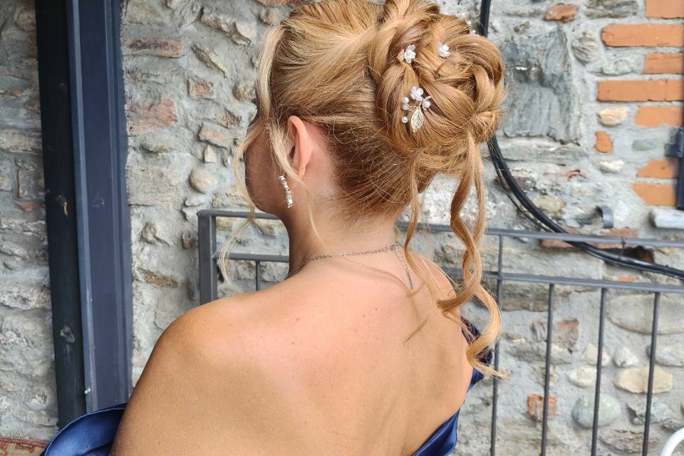 Elegant bun