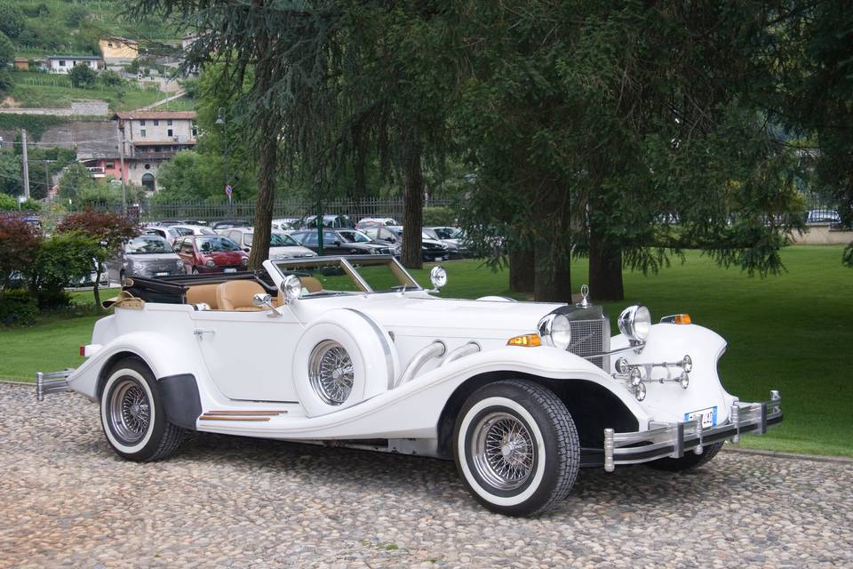 Cadillac eldorado interni