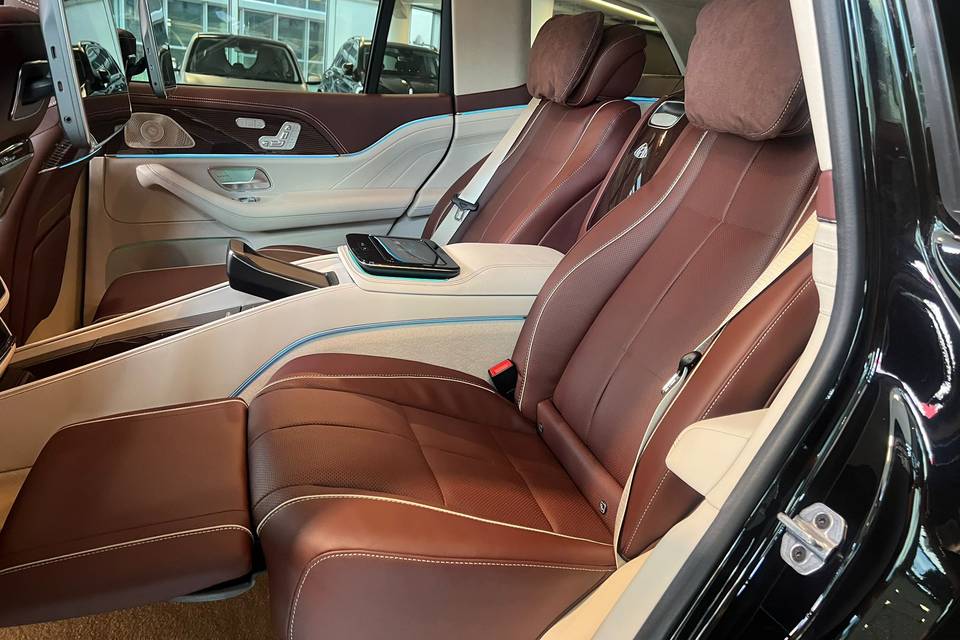 Mercedes gls 600 maybach