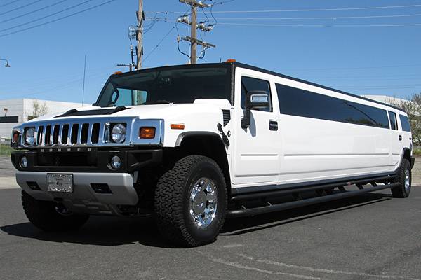 Hummer limousine