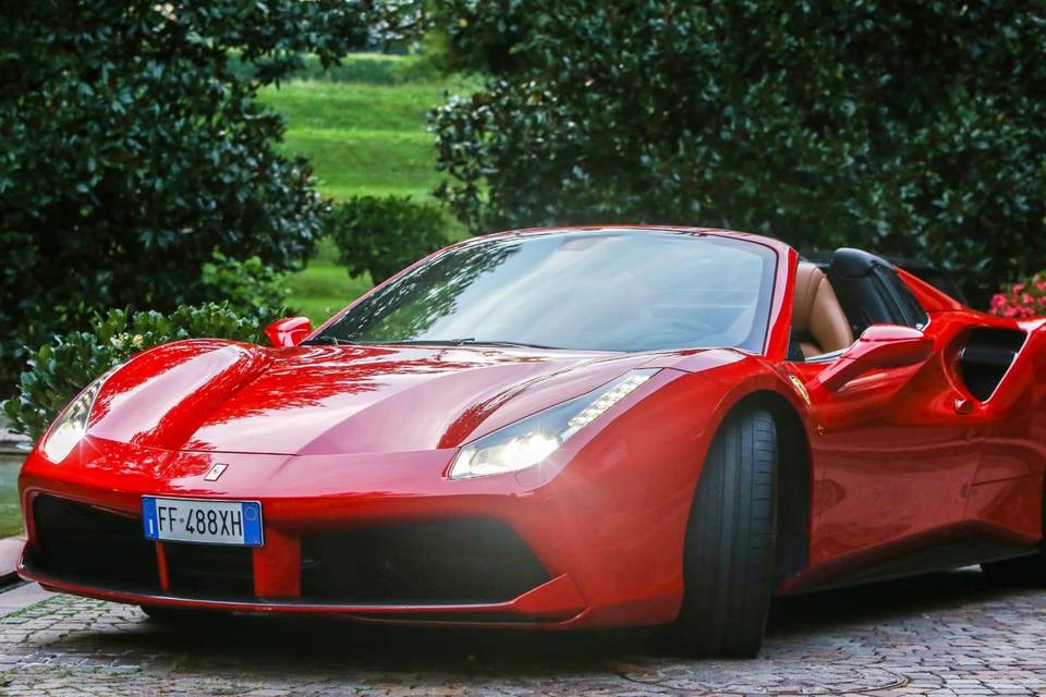 Ferrari 488 spider