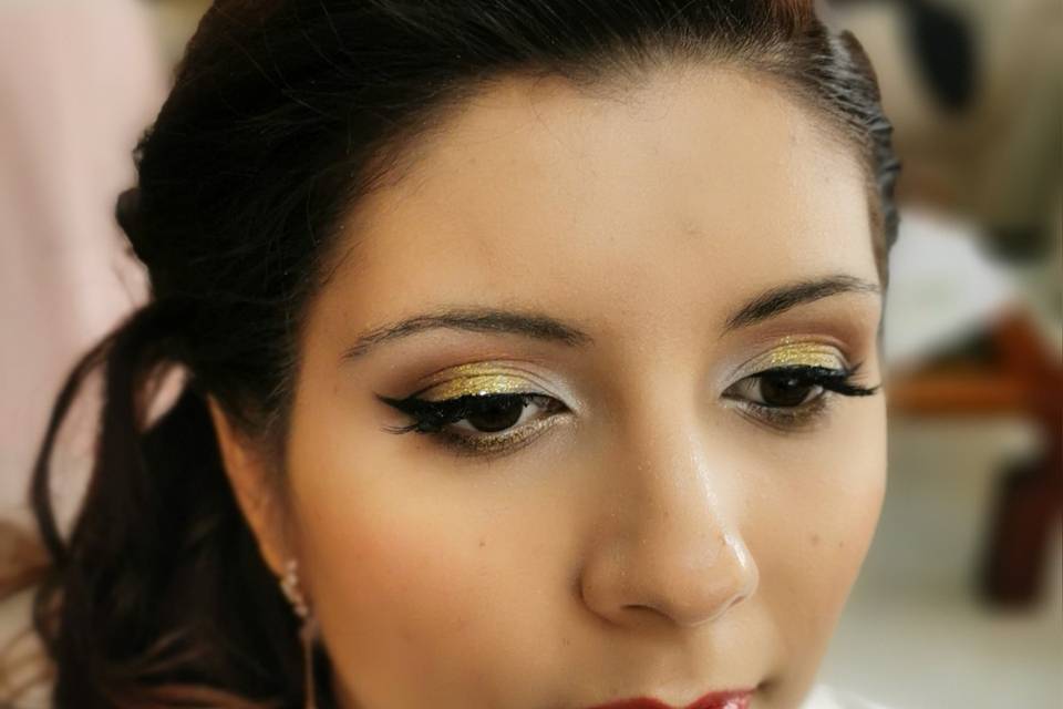 Make-up bronzo oro