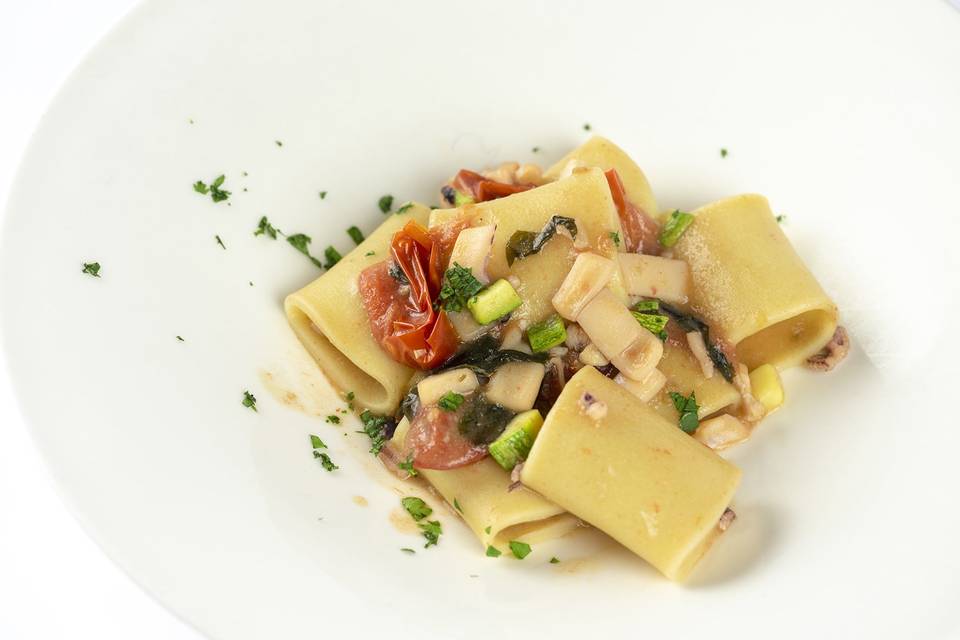 Paccheri ai calamaretti