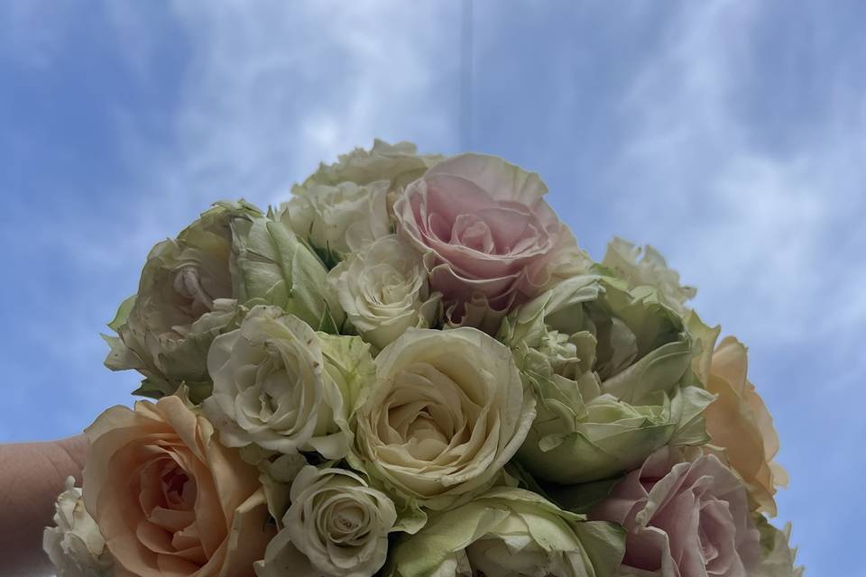 Bouquet-sposa-rose-fiori