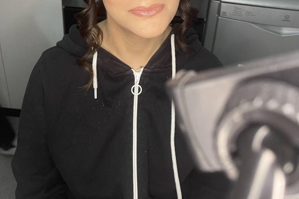 Marina make-up & beauty