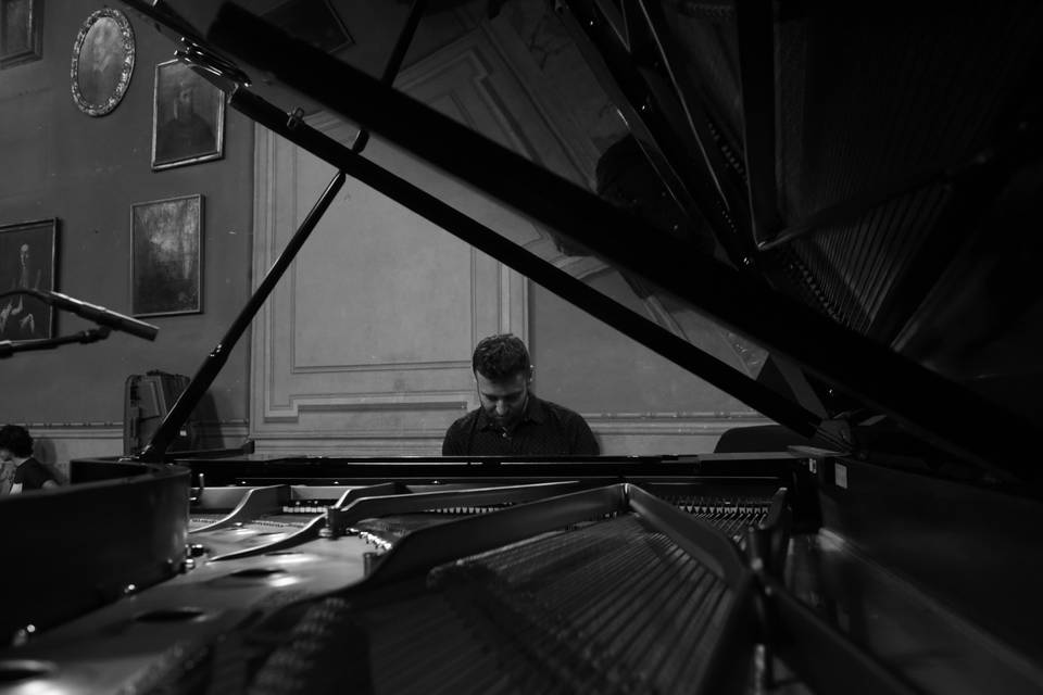 Giovanni Ghizzani Pianista