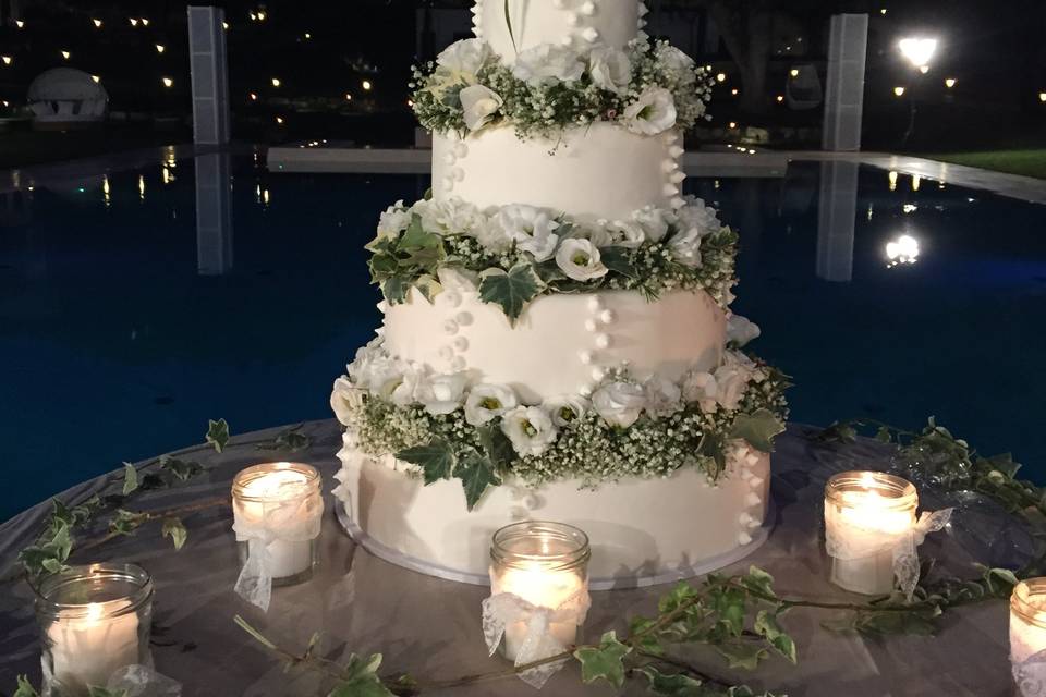 Vegan wedding cake