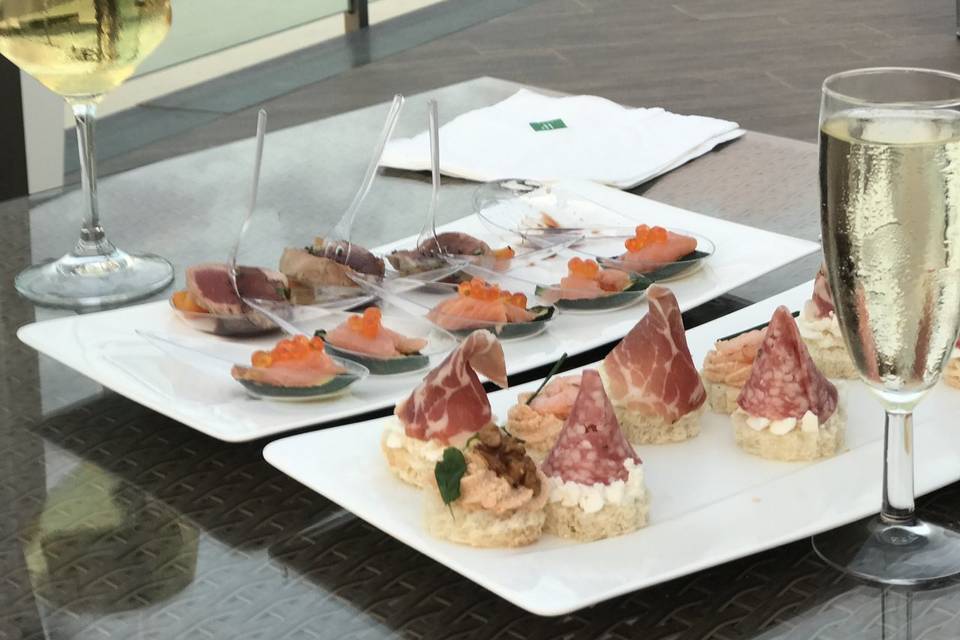 Aperitivo in terrazza