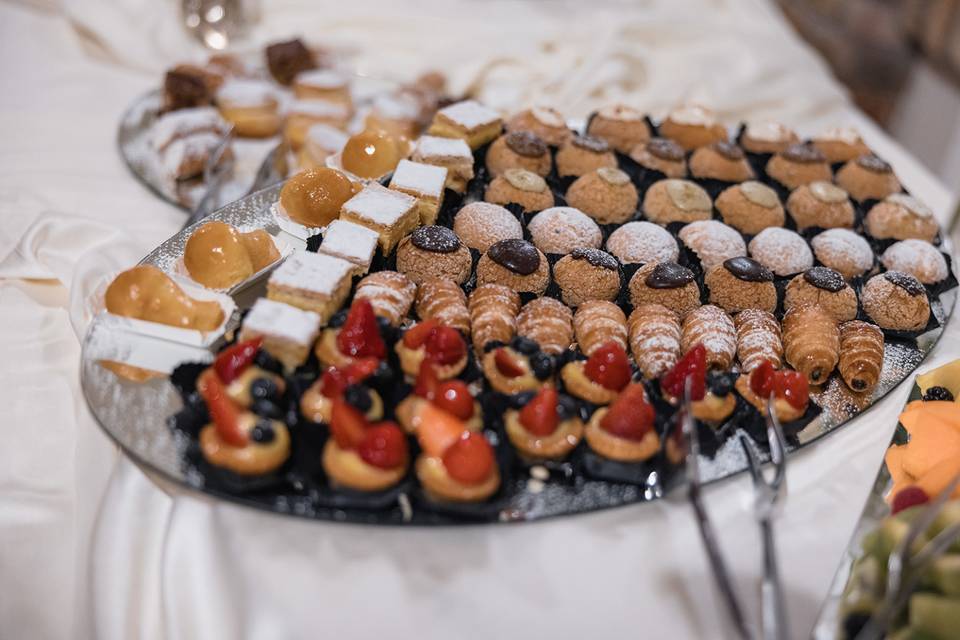Buffet di pasticcini freschi
