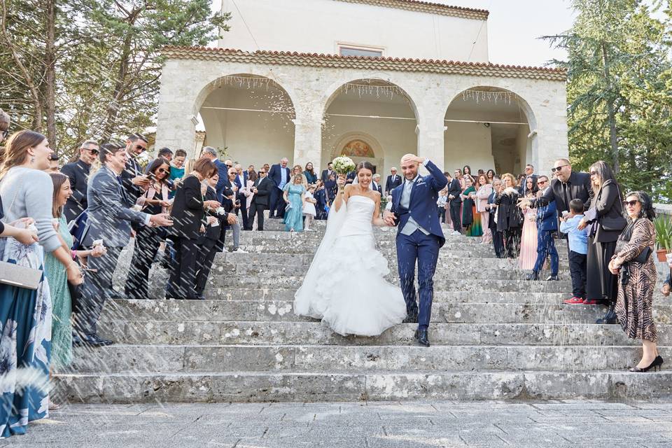 L'uscita dalla chiesa