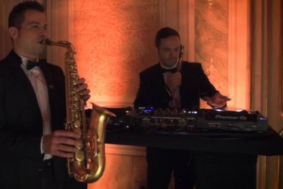 Dj & Sax