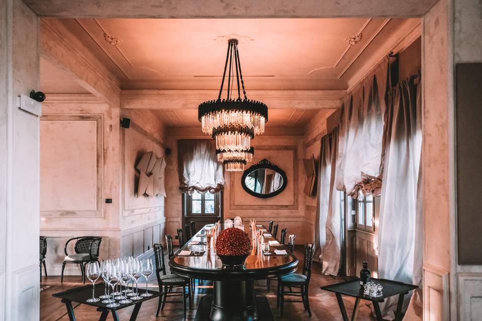 Sala tavolo imperiale