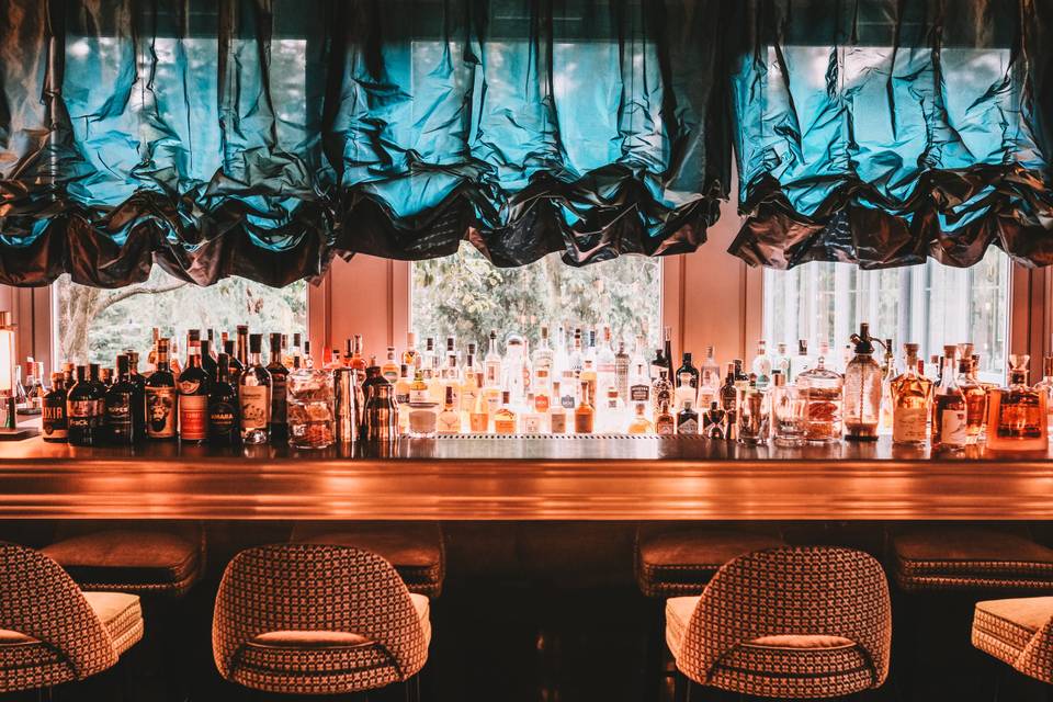 Bar 4