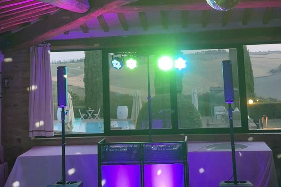 Mirror ball